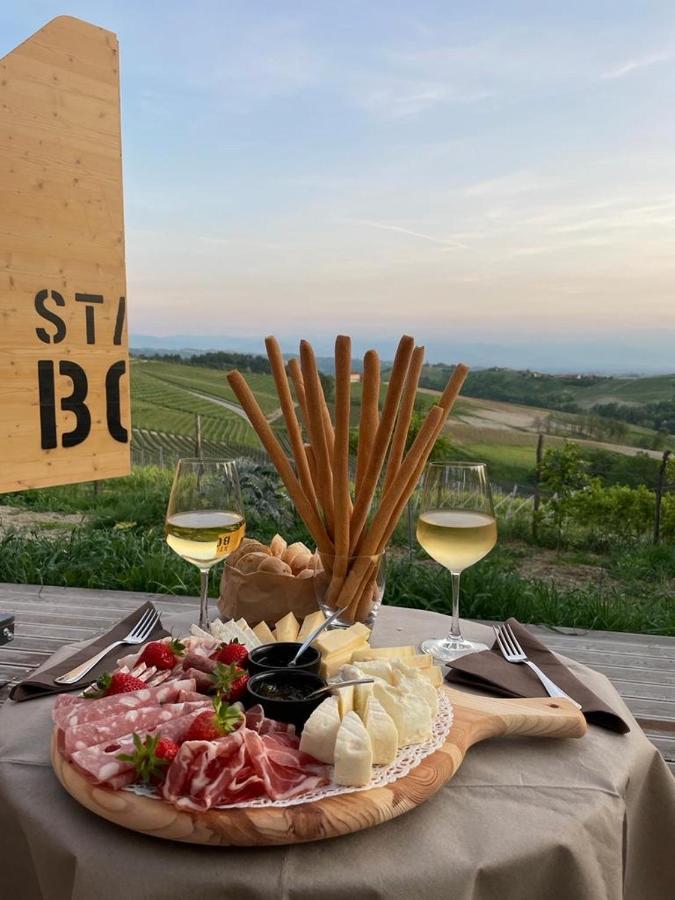 Agriturismo La Ca Veja Monforte dʼAlba Exteriér fotografie